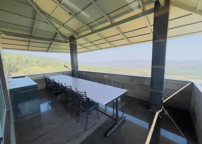 Rashi Z View Estate Stay